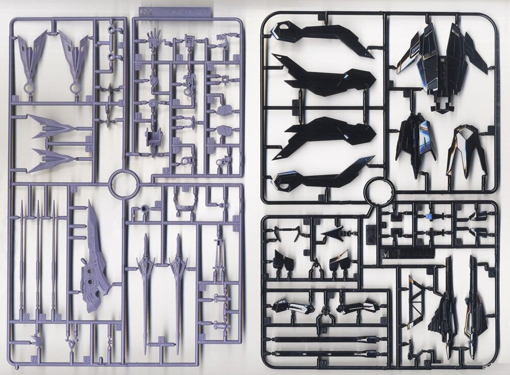 1/144 RG MBF-P01-Re2 Astray Gold Frame Amatsu Mina