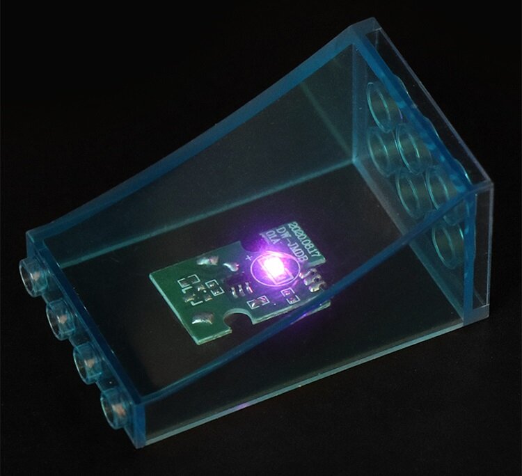 Wireless LED Magnetically Controlled (Battery Included)
