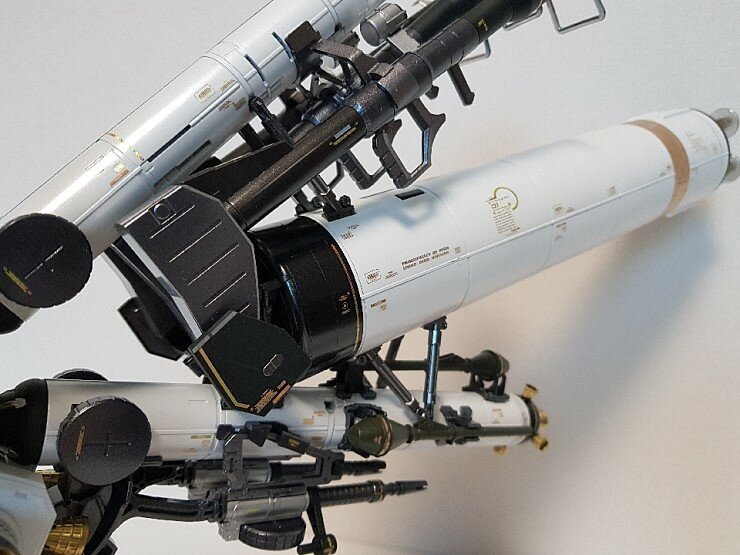 Delpi-Decal MG Psycho Zaku Gold Holo