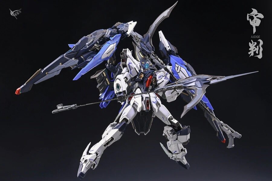 1/100 MG Zero Gravity Moonlight Judge