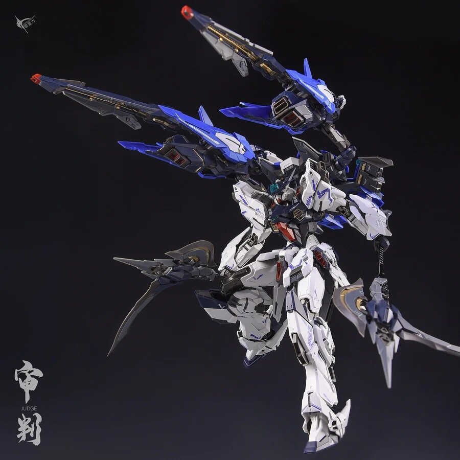1/100 MG Zero Gravity Moonlight Judge