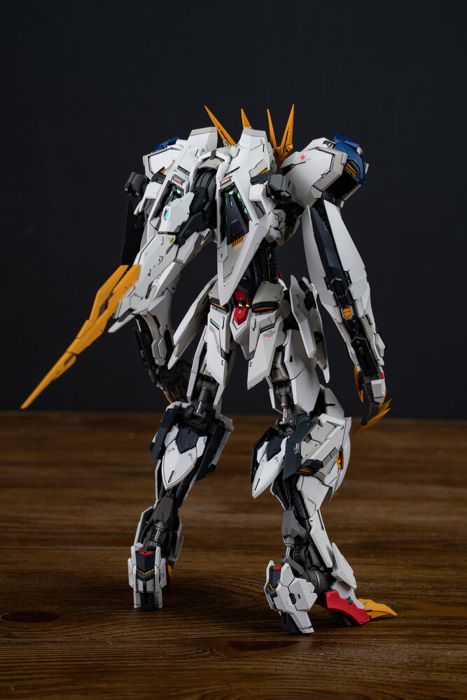 LabZero Barbatos Lupos Rex ver.2.0 Deluxe ver + bonus Weapons