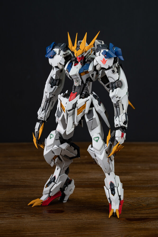 LabZero Barbatos Lupos Rex ver.2.0 Deluxe ver + bonus Weapons