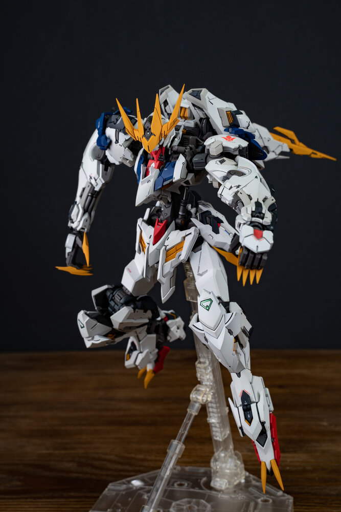 LabZero Barbatos Lupos Rex ver.2.0 Deluxe ver + bonus Weapons