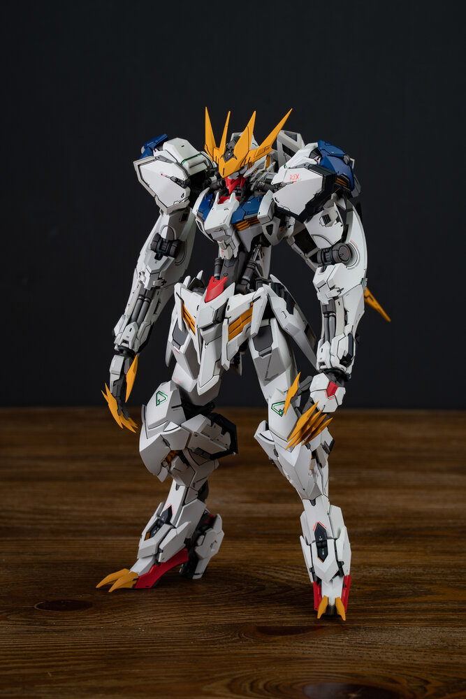 LabZero Barbatos Lupos Rex ver.2.0 Deluxe ver + bonus Weapons