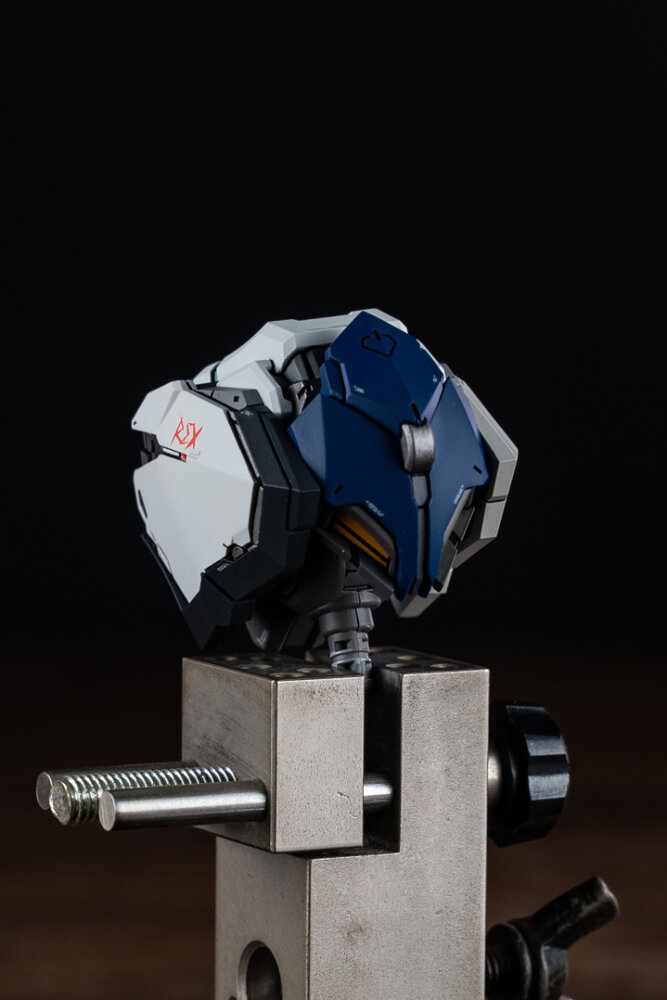 LabZero Barbatos Lupos Rex ver.2.0 Deluxe ver + bonus Weapons