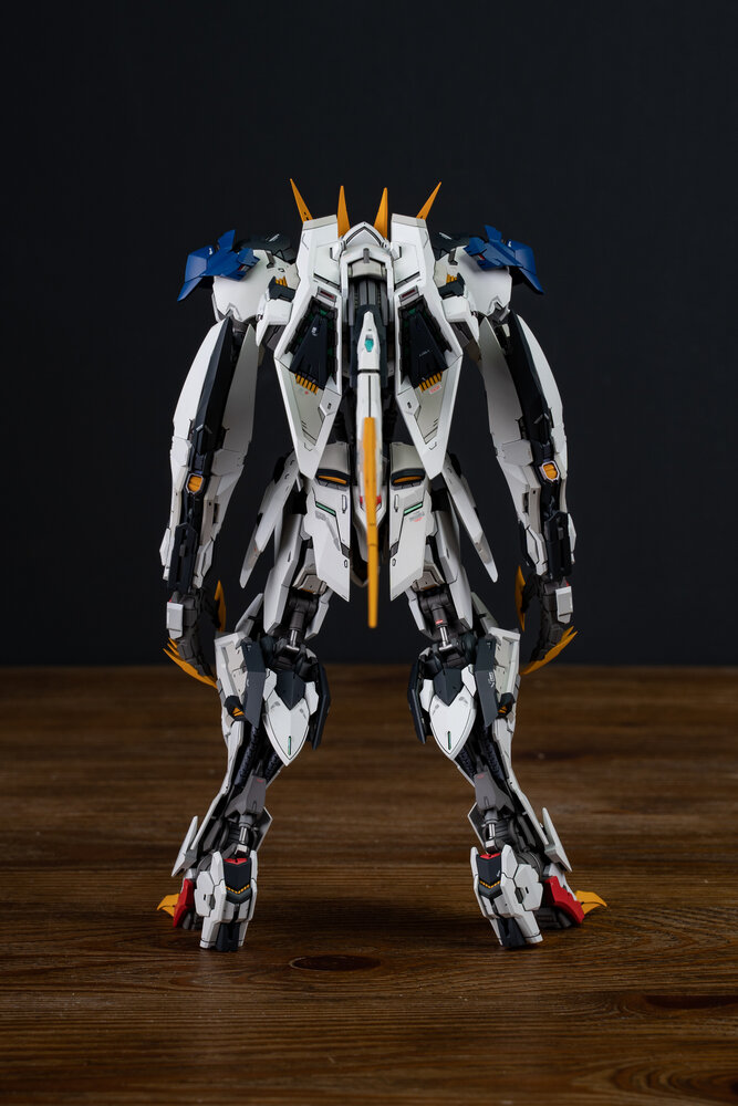 LabZero Barbatos Lupos Rex ver.2.0 Deluxe ver + bonus Weapons