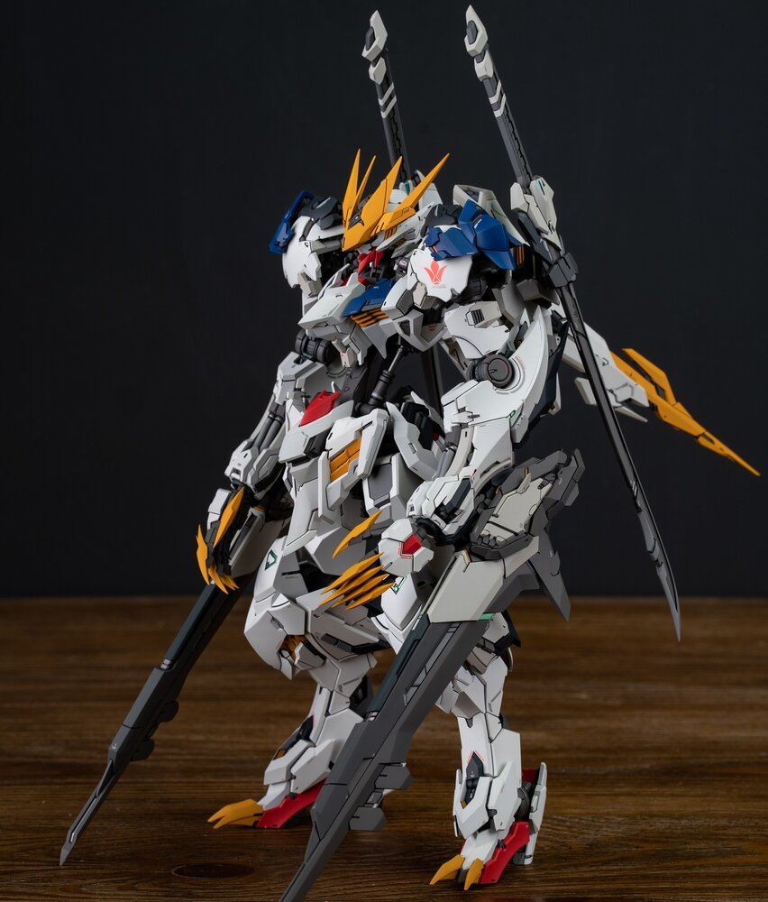 LabZero Barbatos Lupos Rex ver.2.0 Deluxe ver + bonus Weapons