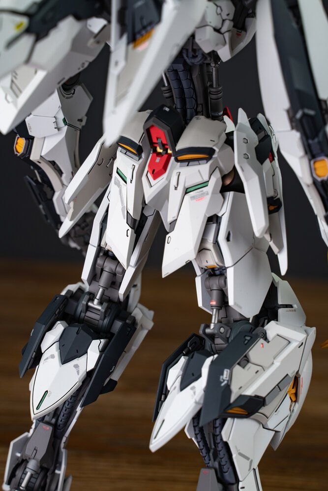 LabZero Barbatos Lupos Rex ver.2.0 Deluxe ver + bonus Weapons