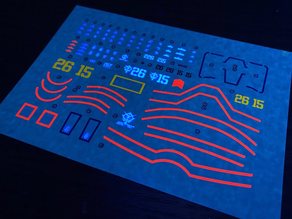 Flaming-Snow HG-31 Zaku Desert Type Fluorescent Decals