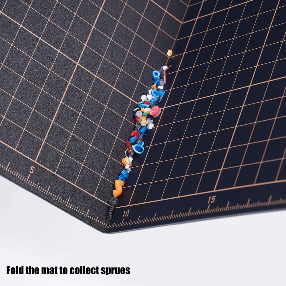 Madworks A2 Foldable Cutting Mat White (A2) Black (A3) MH-27