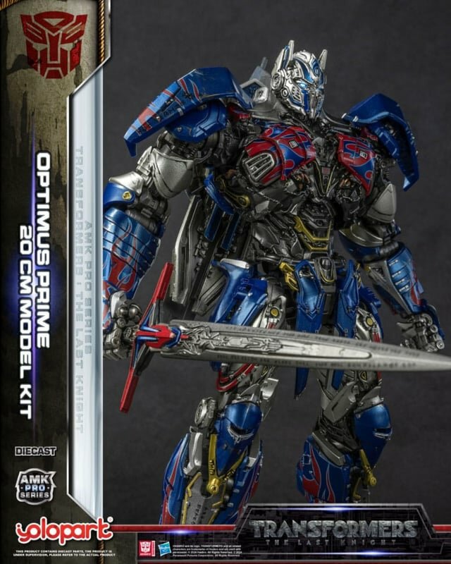 Yolopark Transformers: The Last Knight AMK Pro Series Plastic Model Kit Optimus Prime