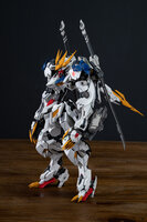 LabZero Barbatos Lupos Rex ver.2.0 Deluxe ver + bonus Weapons