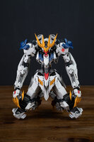 LabZero Barbatos Lupos Rex ver.2.0 Deluxe ver + bonus Weapons