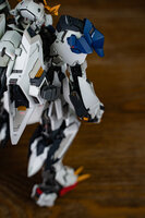 LabZero Barbatos Lupos Rex ver.2.0 Deluxe ver + bonus Weapons