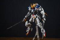 LabZero Barbatos Lupos Rex ver.2.0 Deluxe ver + bonus Weapons