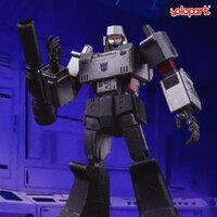 Yolopark Transformers: Generation 1 Megatron 20cm Model AMK Pro Series