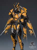 WASP 10 or 15 inch Full Statue