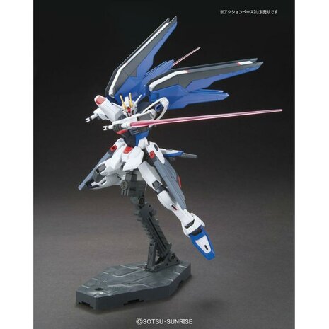 1/144 HGCE ZGMF-X10A Freedom Gundam HG192