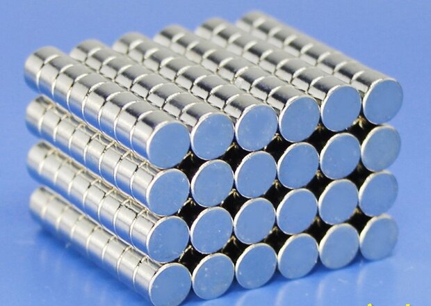 Neodymium Magnets NdFeB N35 Discs 3mm set of 25pcs