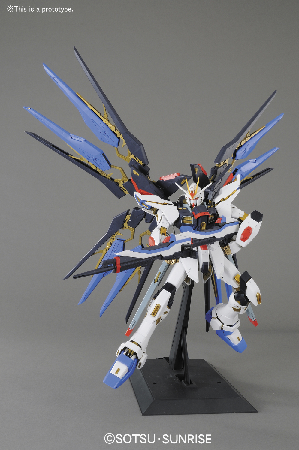 1/60 PG ZGMF-X20A Strike Freedom Gundam - Zeonmarket